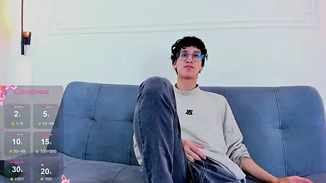 Cum hunters online show from June 3, 3:29 am