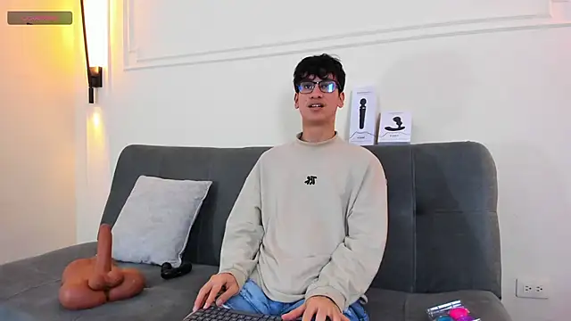 Cum hunters online show from November 27, 3:18 am