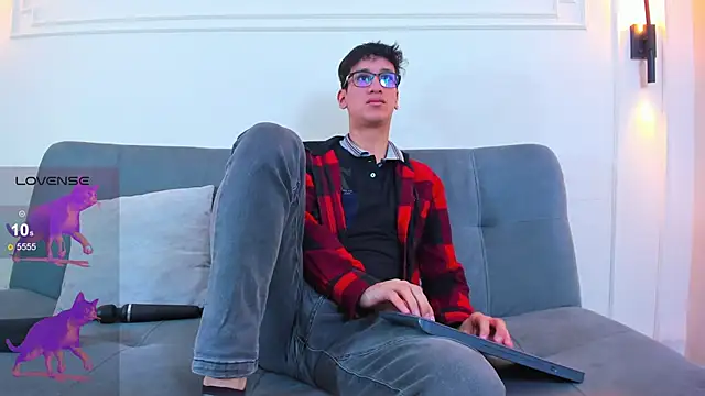 Cum hunters online show from March 6, 3:34 am