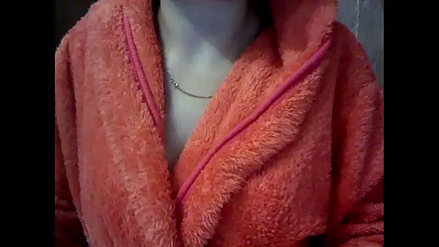 Allie Janet online show from October 14, 2:45 am