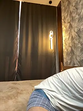 Snapshot of _XxX-XxX_ chatting on September 22, 3:07 pm XxX-XxX online show from September 22, 3:07 pm