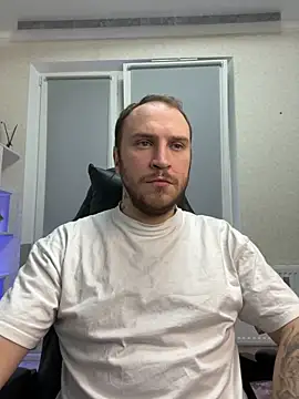 Snapshot of _XxX-XxX_ chatting on March 2, 9:08 pm XxX-XxX online show from March 2, 9:08 pm
