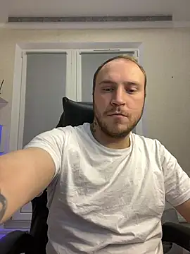 Snapshot of _XxX-XxX_ chatting on February 26, 8:36 pm XxX-XxX online show from February 26, 8:36 pm