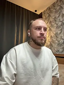 Snapshot of _XxX-XxX_ chatting on October 11, 10:11 pm XxX-XxX online show from October 11, 10:11 pm