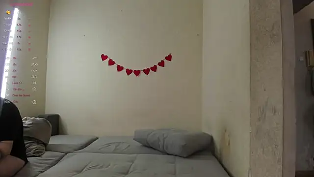 Browni Kiss online show from March 26, 7:39 am