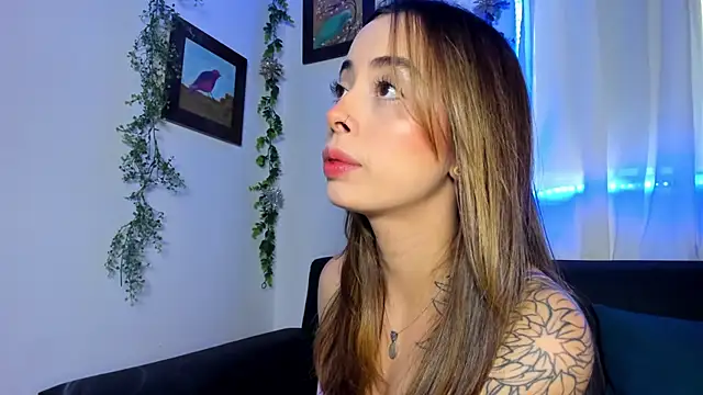 Sophiaa Gomez online show from December 19, 4:53 pm