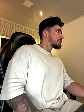 Brad Summer online show from November 15, 5:39 pm