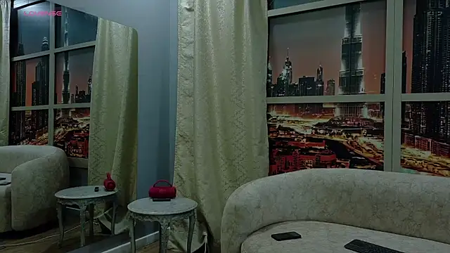 Snapshot of Brad_Summer chatting on June 9, 5:36 pm Brad Summer online show from June 9, 5:36 pm
