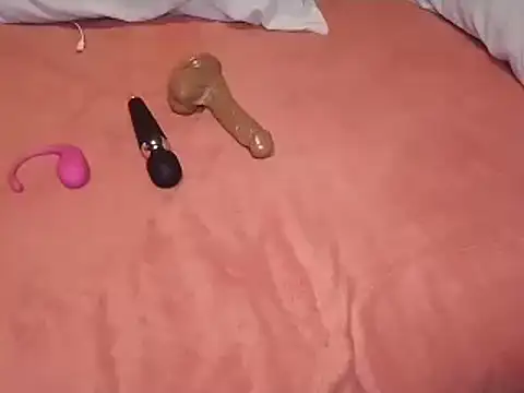 Snapshot of Chandy012 chatting on November 29, 7:03 pm Chandy012 online show from November 29, 7:03 pm