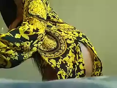 Snapshot of Chandy012 chatting on February 8, 1:11 pm Chandy012 online show from February 8, 1:11 pm