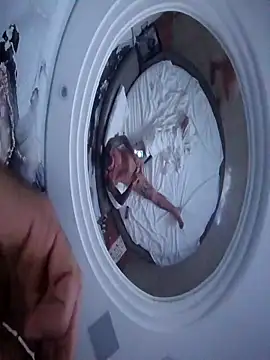 Snapshot of jacaranduba07 chatting on November 12, 3:38 pm jacaranduba07 online show from November 12, 3:38 pm