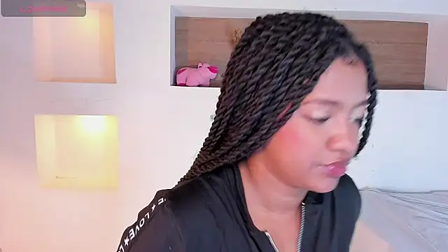 AishaHil online show from January 23, 12:09 pm