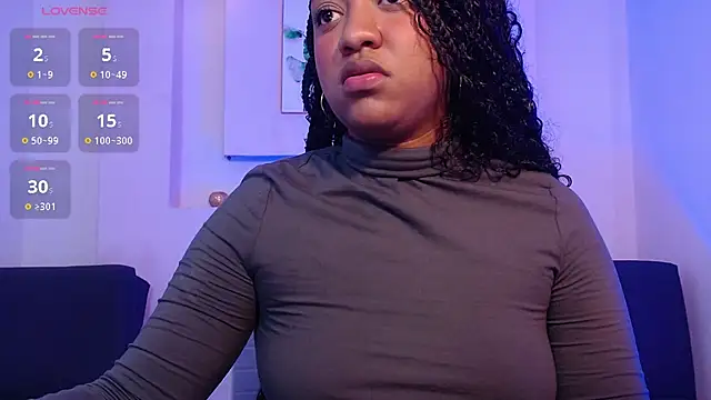 AishaHil online show from February 11, 3:08 pm