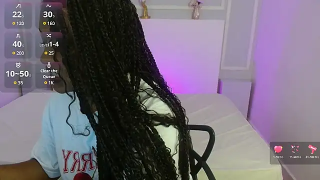 AishaHil online show from February 20, 12:04 pm