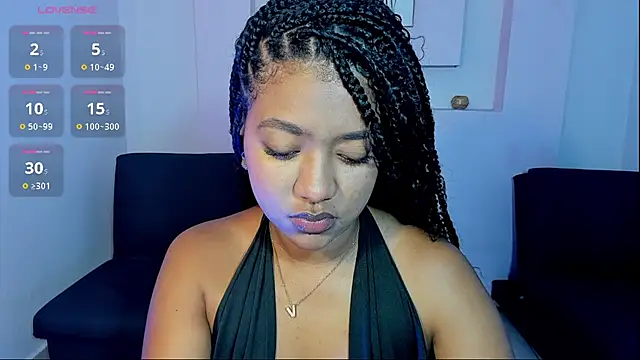 AishaHil online show from February 9, 11:58 am