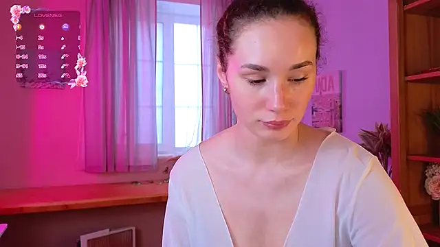 too sexxxy online show from October 26, 7:09 am