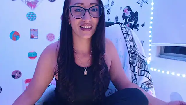 Snapshot of samy_love35 chatting on February 22, 6:50 am samy love35 online show from February 22, 6:50 am