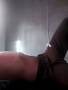 LaneYam online show from March 19, 1:33 pm