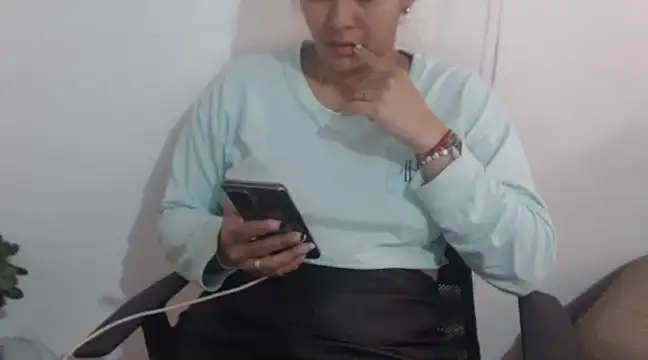 squirt-secret online show from February 25, 2:37 pm