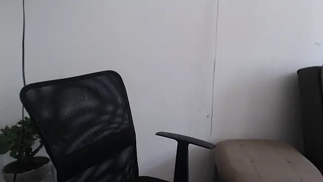 squirt-secret online show from February 17, 7:44 pm