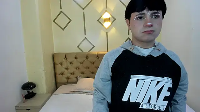 Snapshot of dalmonn_lennoxx chatting on March 18, 8:16 pm dalmonn lennoxx online show from March 18, 8:16 pm