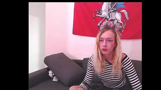 Snapshot of Rudy__Ryabina chatting on May 22, 6:17 pm Rudy Ryabina online show from May 22, 6:17 pm