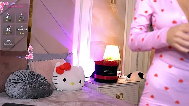 Alexaheyess online show from November 1, 5:47 am