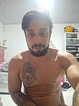 davidcr89 online show from April 7, 5:37 pm