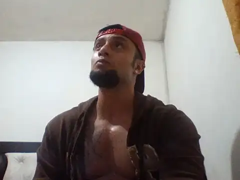 Snapshot of davidcr89 chatting on September 18, 5:54 am davidcr89 online show from September 18, 5:54 am