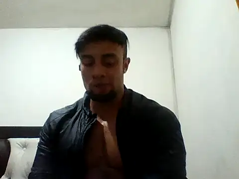 Snapshot of davidcr89 chatting on September 10, 6:45 am davidcr89 online show from September 10, 6:45 am