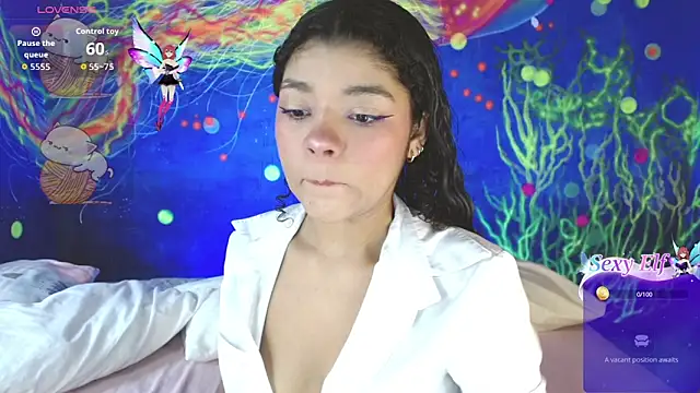 lucie petite online show from December 22, 6:30 pm