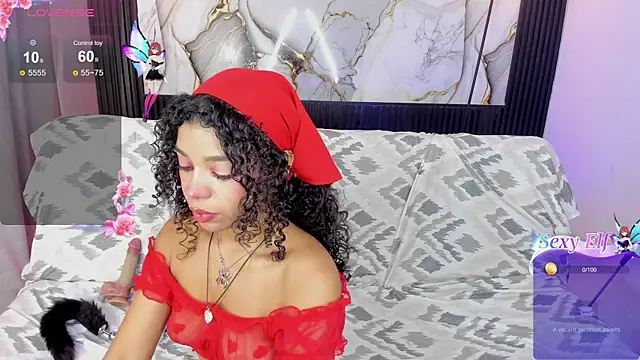 lucie petite online show from May 22, 6:39 pm