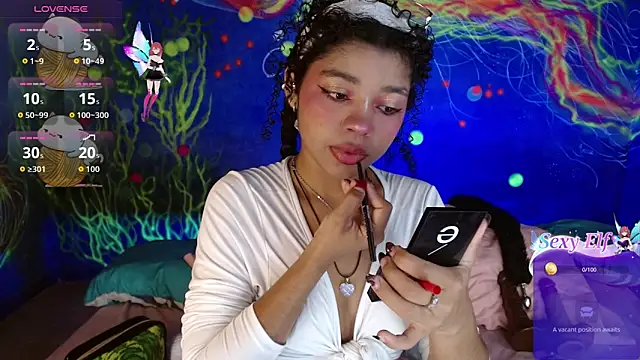 lucie petite online show from February 28, 6:51 pm