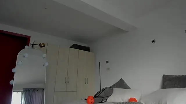 Andrewine89 online show from October 23, 9:24 pm