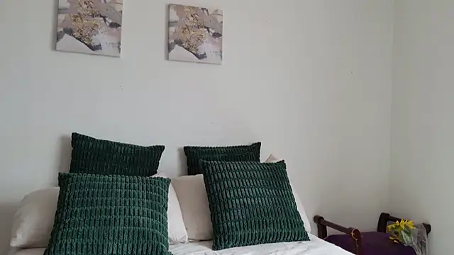 Andrewine89 online show from March 19, 8:09 pm