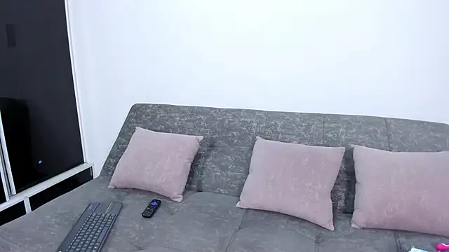 Alondra Cutie online show from January 14, 8:56 pm