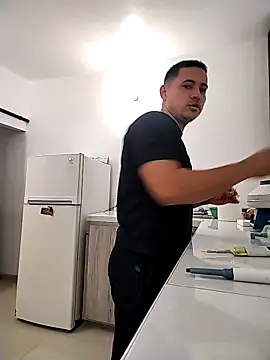 Snapshot of Josejotacamargo chatting on February 22, 12:18 pm Josejotacamargo online show from February 22, 12:18 pm