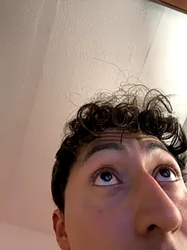 Snapshot of darkdesire_01 chatting on October 24, 2:10 am darkdesire 01 online show from October 24, 2:10 am