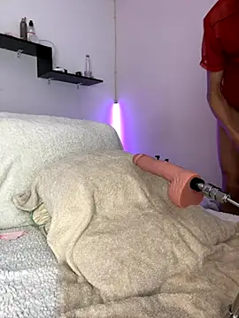 Snapshot of darkdesire_01 chatting on November 7, 3:11 am darkdesire 01 online show from November 7, 3:11 am