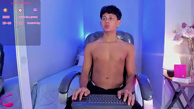 Dawn16  online show from December 4, 9:03 pm