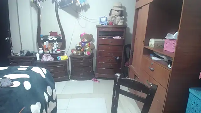 jazmin mature  online show from February 17, 11:51 am