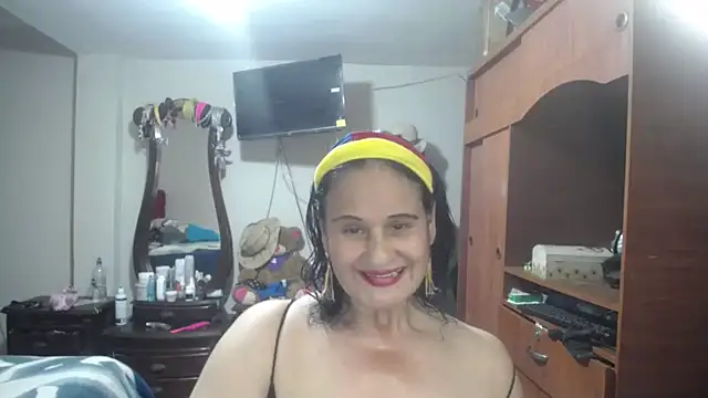 jazmin mature  online show from May 1, 4:12 pm