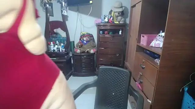 Snapshot of jazmin_mature_ chatting on July 19, 12:13 pm jazmin mature online show from July 19, 12:13 pm
