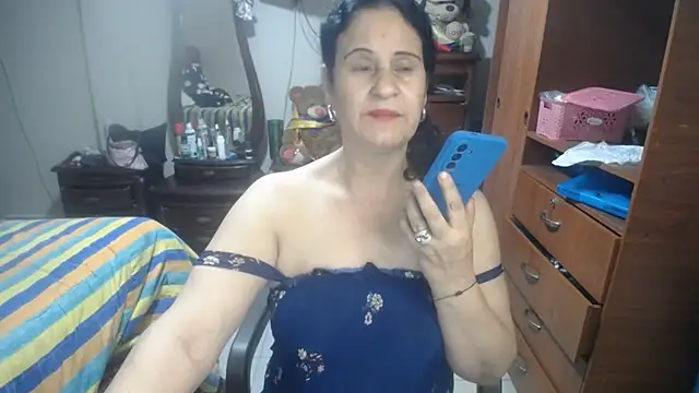 Snapshot of jazmin_mature_ chatting on July 4, 1:37 pm jazmin mature online show from July 4, 1:37 pm