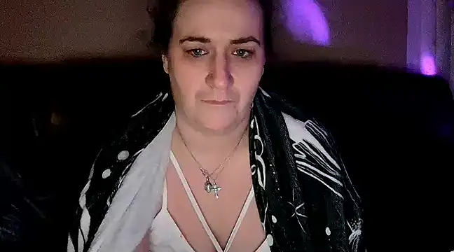 StonerPrincessGenie online show from February 1, 2:24 pm