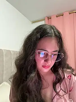 baaby-miiaa online show from May 8, 11:36 am