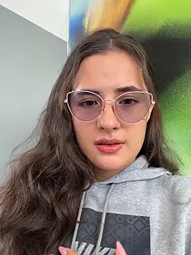 baaby-miiaa online show from May 25, 2:16 pm