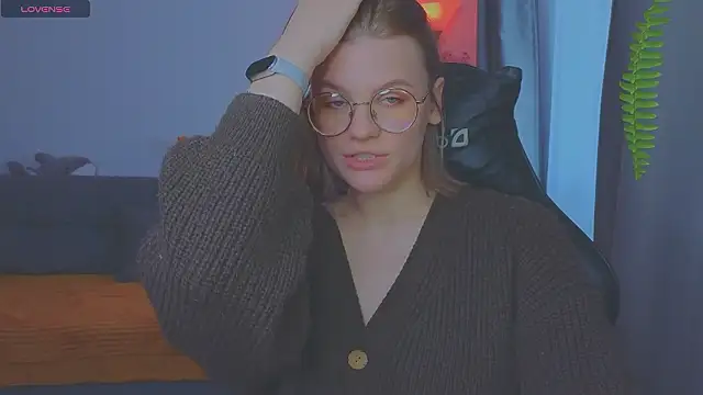  JessieVibes online show from March 24, 1:00 pm