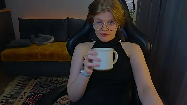  JessieVibes online show from September 14, 4:40 pm