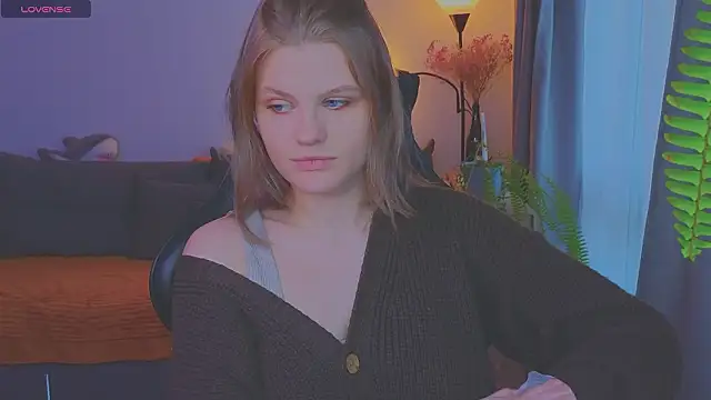  JessieVibes online show from March 26, 1:42 pm